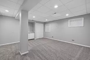2 Ferndale Ct, Lake Zurich, IL 60047 - Photo 28