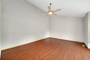 4224 Ashcott Ln, Plainfield, IL 60586 - Photo 10