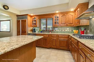 639 S 2nd St, West Dundee, IL 60118 - Photo 12