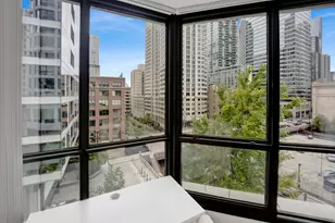 405 N Wabash Ave, Chicago, IL 60611 - Photo 4