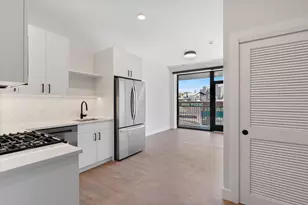3140 N Clybourn Ave, Chicago, IL 60657 - Photo 4