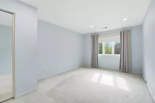 9331 Landings Ln, Des Plaines, IL 60016 - Photo 16
