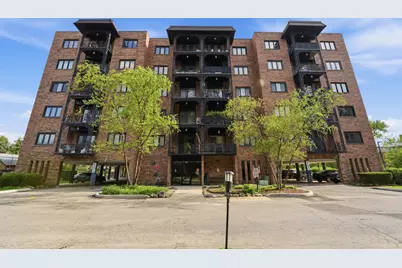 9331 Landings Lane #204, Des Plaines, IL 60016 - Photo 1