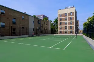 3930 N Pine Grove Ave, Chicago, IL 60613 - Photo 20