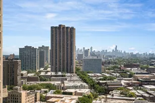 3930 N Pine Grove Ave, Chicago, IL 60613 - Photo 16