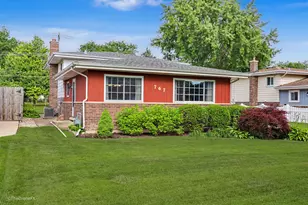 767 N Willow Rd, Elmhurst, IL 60126 - Photo 1