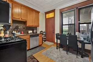 1404 W Flournoy St, Chicago, IL 60607 - Photo 6