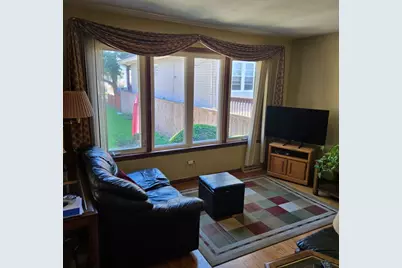 6213 W Newport Avenue, Chicago, IL 60634 - Photo 4
