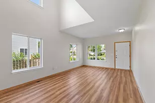 4320 Dillon St, Plano, IL 60545 - Photo 2