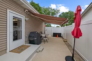 701 Kane St, South Elgin, IL 60177 - Photo 26