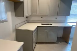 8537 Niles Center Rd, Skokie, IL 60077 - Photo 2
