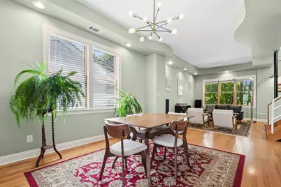 3013 N Racine Avenue, Chicago, IL 60657 - Photo 8