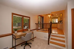 220 Fairway Rd, Lake Zurich, IL 60047 - Photo 8