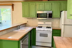 1009 Bay Rd, McHenry, IL 60051 - Photo 8
