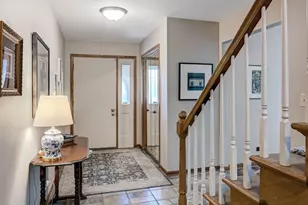 5631 S Elm St, Hinsdale, IL 60521 - Photo 4