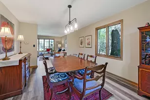 5631 S Elm St, Hinsdale, IL 60521 - Photo 8