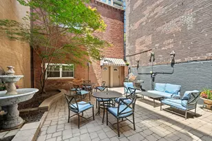 818 N Dearborn St, Chicago, IL 60610 - Photo 24