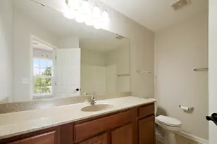 2429 River Oaks Ln, Rockford, IL 61102 - Photo 14