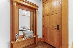 4448 N Tripp Ave, Chicago, IL 60630 - Photo 4