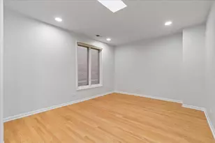334 W Barry Ave, Chicago, IL 60657 - Photo 18