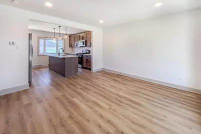 127 N Cedar Lane, Glenwood, IL 60425 - Photo 6