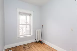 941 W Windsor Ave, Chicago, IL 60640 - Photo 10