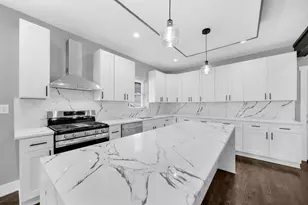 4830 W Crystal St, Chicago, IL 60651 - Photo 8