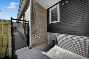 4830 W Crystal St, Chicago, IL 60651 - Photo 44