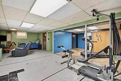 901 Brookwood Street, Bensenville, IL 60106 - Photo 10