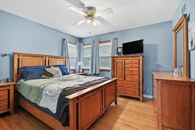901 Brookwood Street, Bensenville, IL 60106 - Photo 6