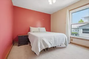 1213 Brentwood Ct, Normal, IL 61761 - Photo 14