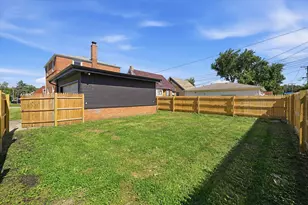1547 Forest Ave, Calumet City, IL 60409 - Photo 24