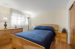4836 Kirk St, Skokie, IL 60077 - Photo 10