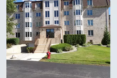 3640 186th Street #402, Lansing, IL 60438 - Photo 2