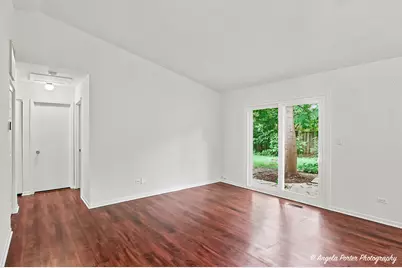 3287 Medford Court, Island Lake, IL 60042 - Photo 6