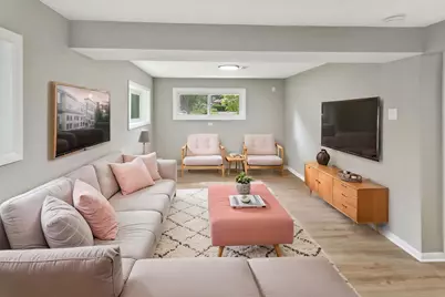 617 S Busse Road, Mount Prospect, IL 60056 - Photo 14