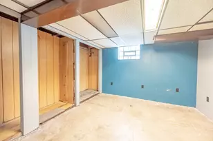 12927 S Saginaw Ave, Chicago, IL 60633 - Photo 8