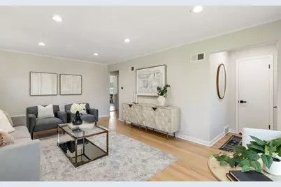 604 Lavergne Avenue, Wilmette, IL 60091 - Photo 4