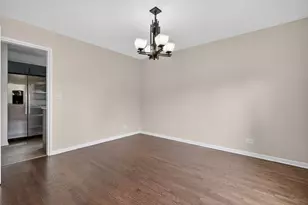 208 Pine St, Deerfield, IL 60015 - Photo 10