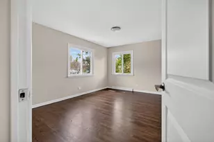208 Pine St, Deerfield, IL 60015 - Photo 30