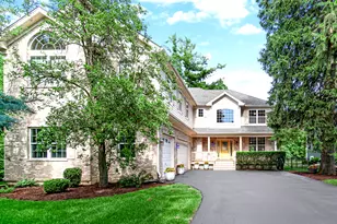 361 S Quentin Rd, Palatine, IL 60067 - Photo 4