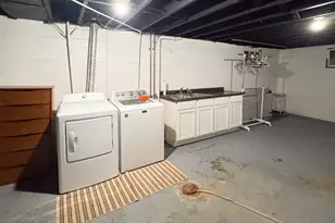 420 S Park Blvd, Freeport, IL 61032 - Photo 26