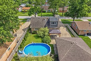 7036 Oxford St, Bridgeview, IL 60455 - Photo 4