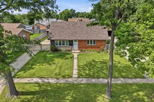 7036 Oxford St, Bridgeview, IL 60455 - Photo 1