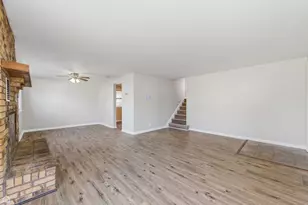 16743 Butterfield Dr, Country Club Hills, IL 60478 - Photo 4