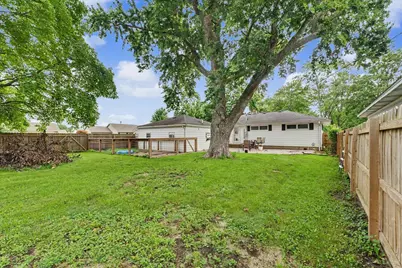 517 Stout Street, Saint John, IL 61873 - Photo 32