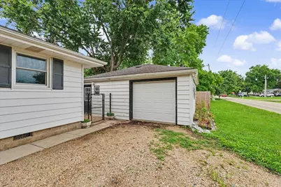 517 Stout Street, Saint John, IL 61873 - Photo 26