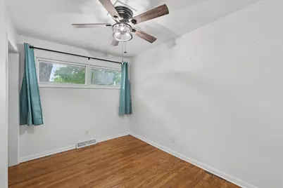 517 Stout Street, Saint John, IL 61873 - Photo 18