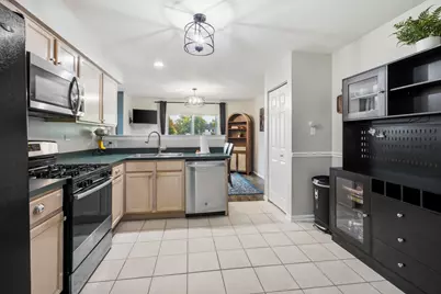 1005 Tara Lane #1005, West Chicago, IL 60185 - Photo 12