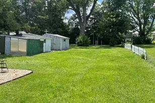 529 N School Ave, Oglesby, IL 61348 - Photo 10